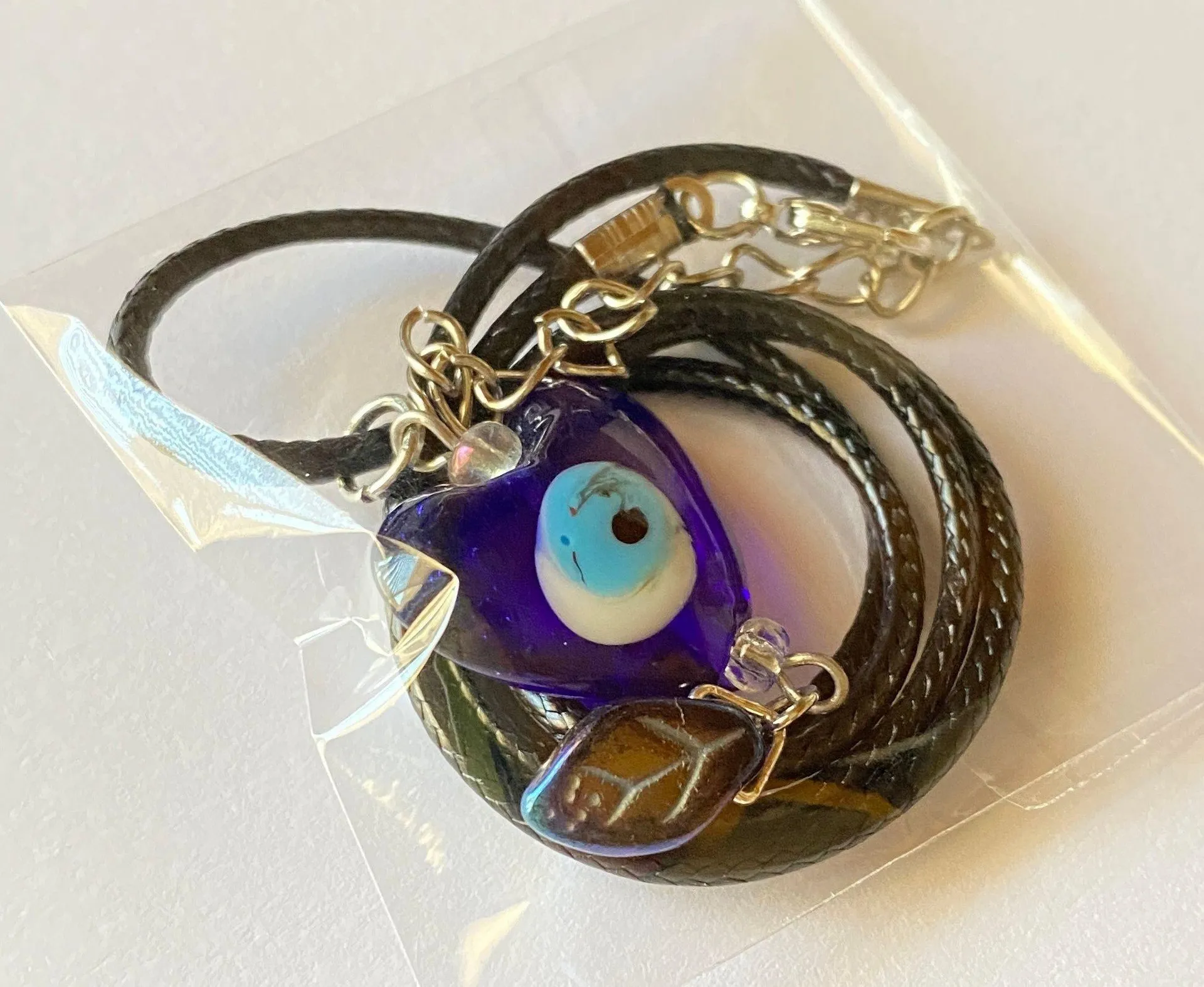 Handmade hippie funky boho style Evil Eye lamp work glass bead & Czech glass leaf bead unisex necklace👁💙🍃 - Image 5