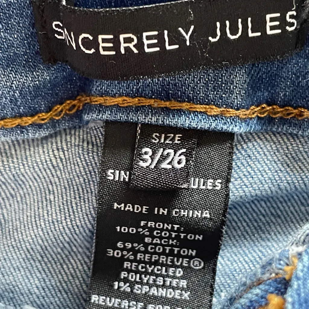 Sincerely Jules Light Blue Distressed Jean Shorts Size undefined - Image 4