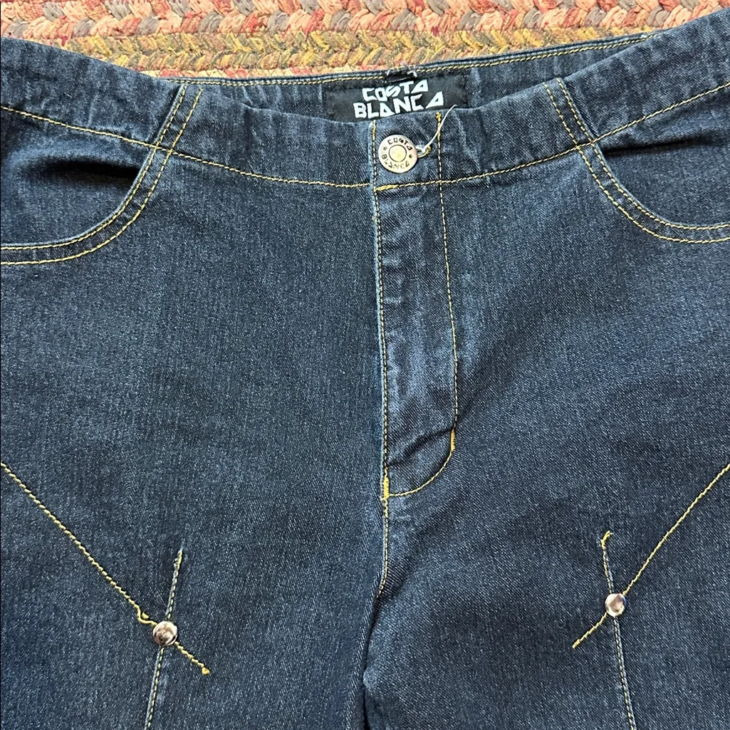 RETRO COSTA BLANCA DARK WASH STUDDED CROP JEANS Blue Size 27 - Image 5