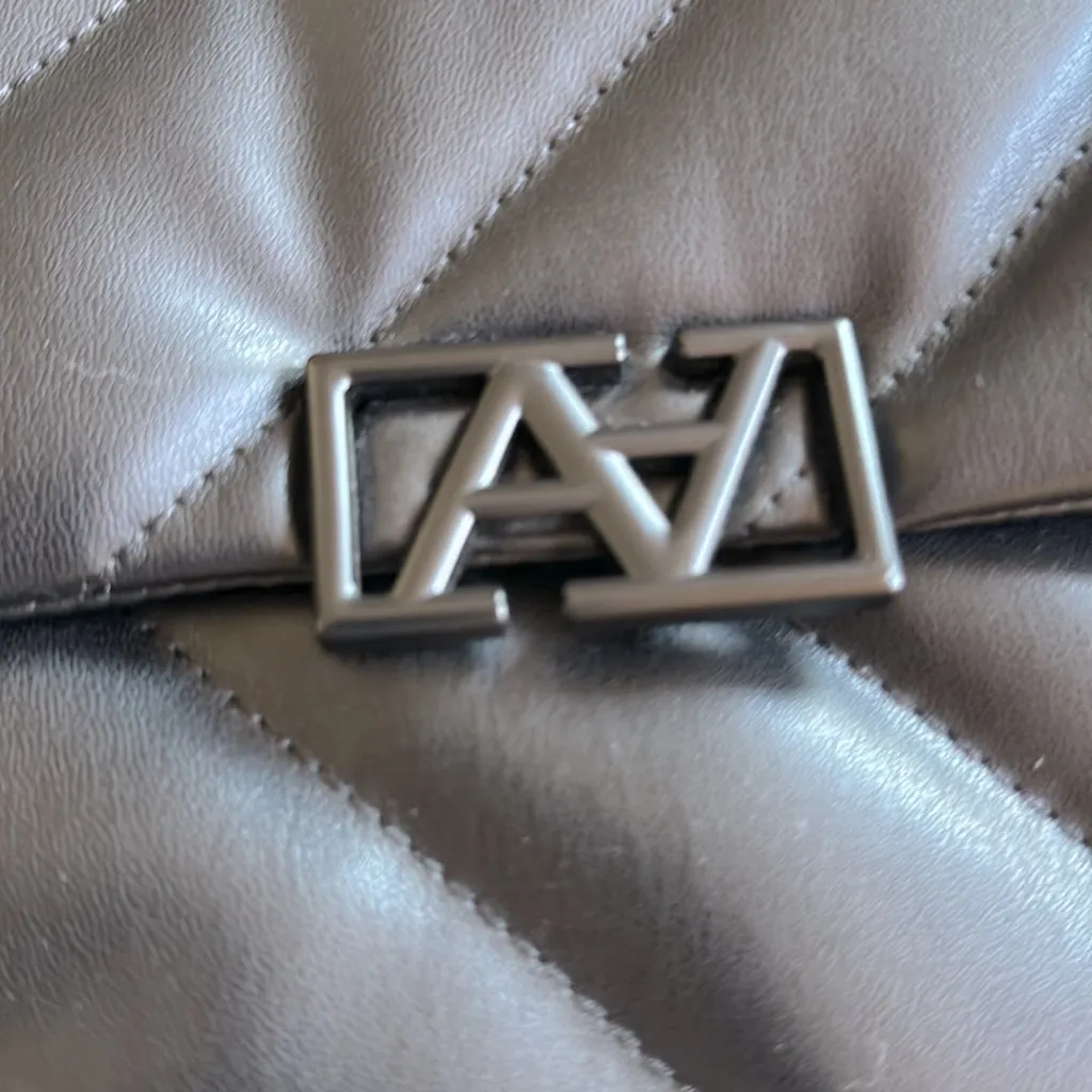 Aldo Black Quilted Shoulder Bag with Chain Strap - Image 2