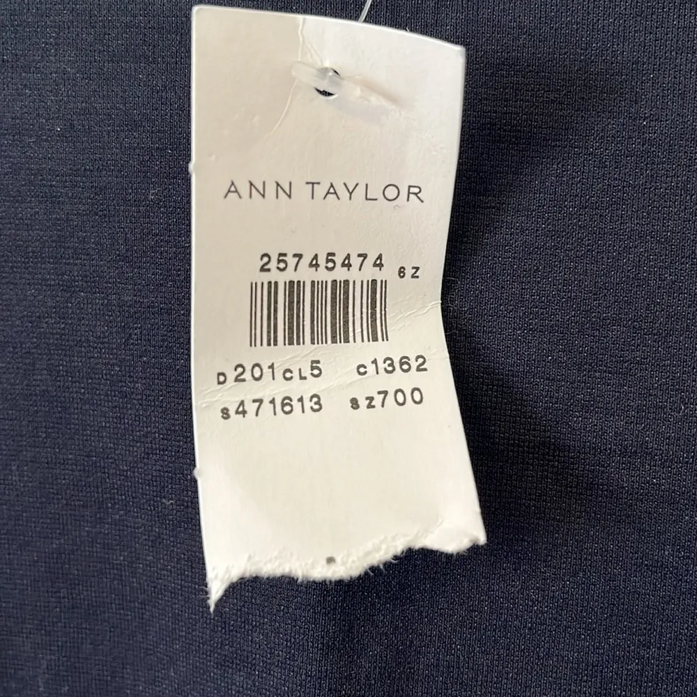Ann Taylor blue knit with arm details in size Medium - Image 6