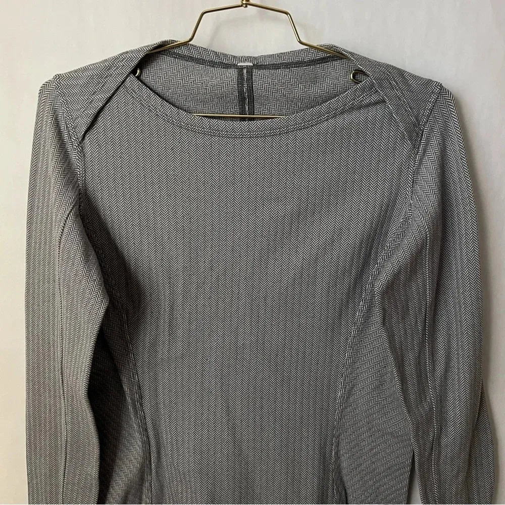 Lululemon Kanto Catch Me Long Sleeve Size 10 Sweatshirt Gray Herringbone Top - Image 6