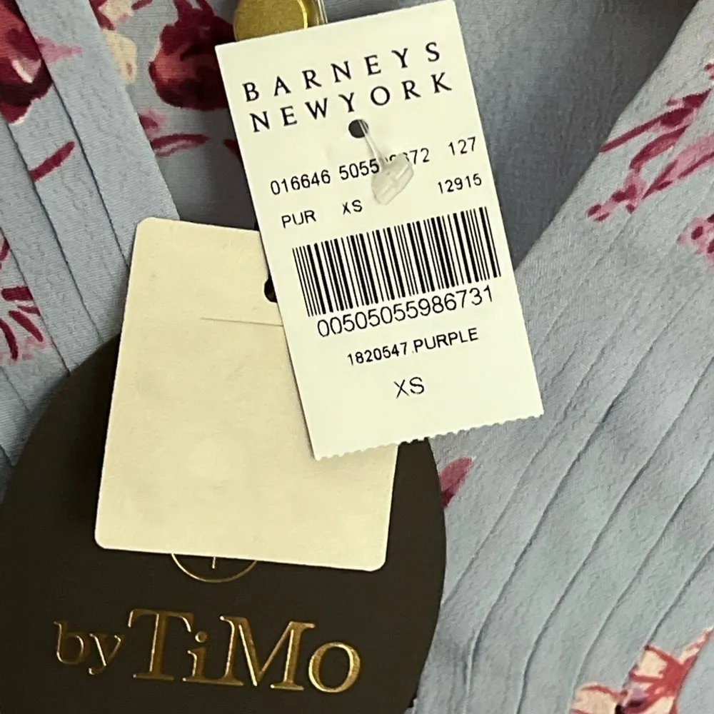 NWT byTiMo Periwinkle Midsummer Flowers Printed V - Image 9