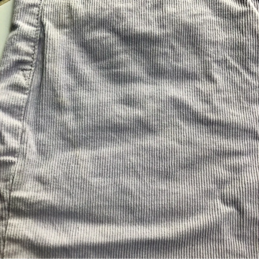 GAP Corduroy Cut Off Bermuda Shorts Light Purple Lilac Grey Tint Cutoffs Pastel - Image 11
