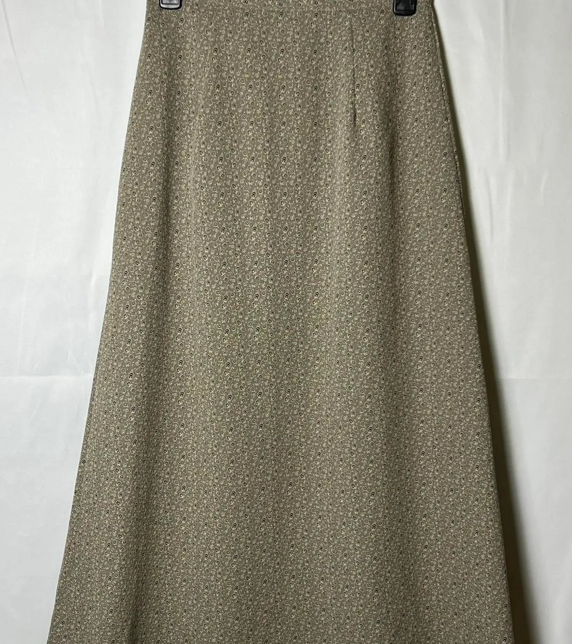 Vintage Jaclyn Smith Neutral Micro-Print A-Line Maxi Skirt (Size 6) - Image 1