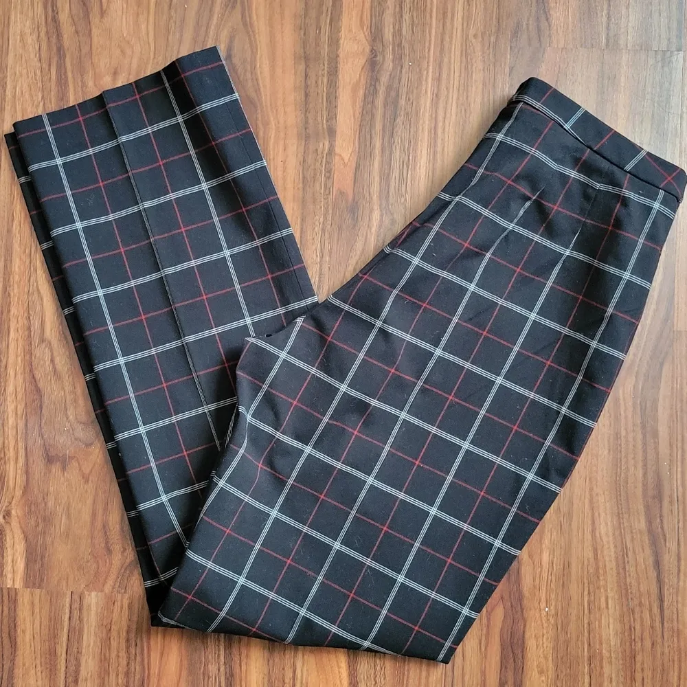 Apostrophe  red black windowpane straight leg trousers size 8 - Image 2