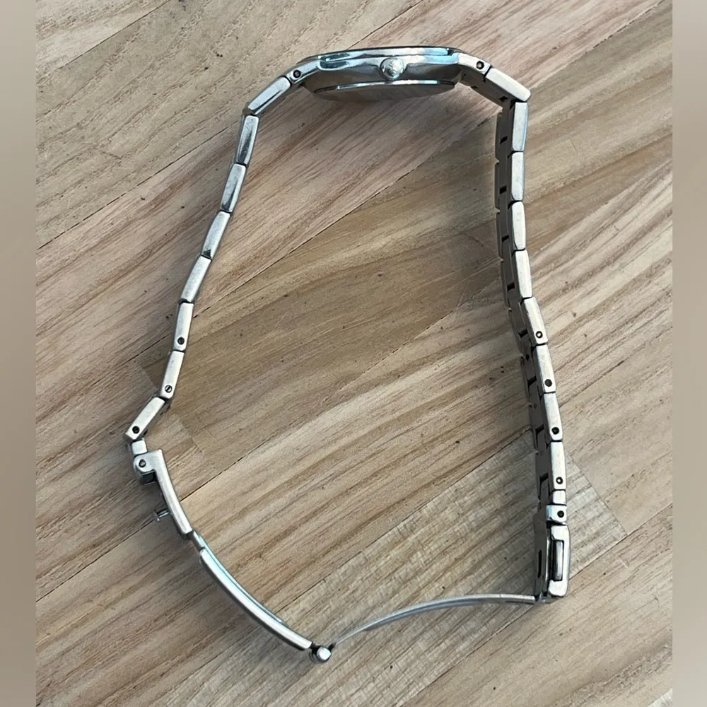 Skagen Steel Denmark Ladies Watch Crystal Markers Stainless Bracelet and Dial - Image 5