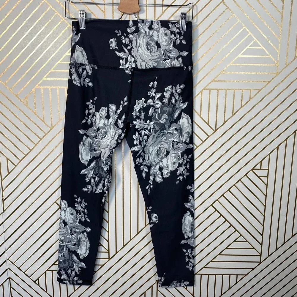 Albion Leggings High-Waisted Cropped Antigua Slate Floral Print Gray Size Small‎ - Image 9