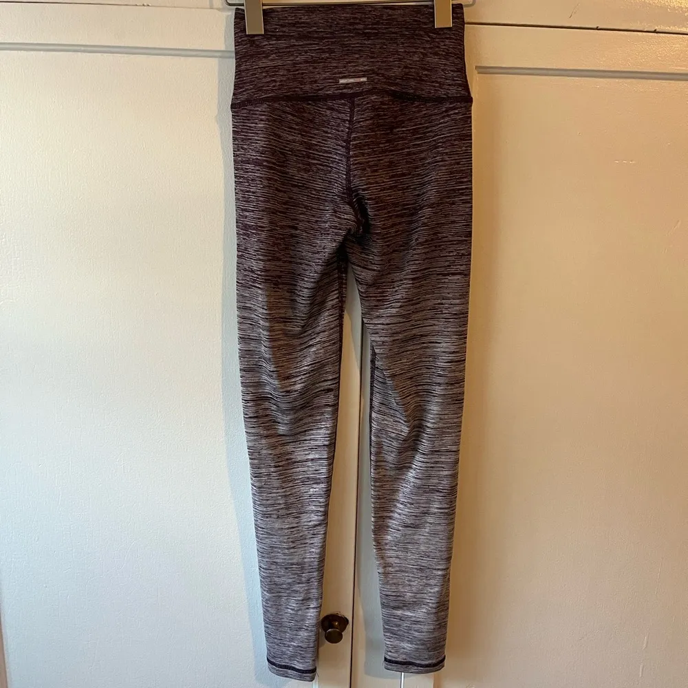 Aerie Play Gradient Ombre Highwaist Leggings XS. Burgundy Maroon - Image 9