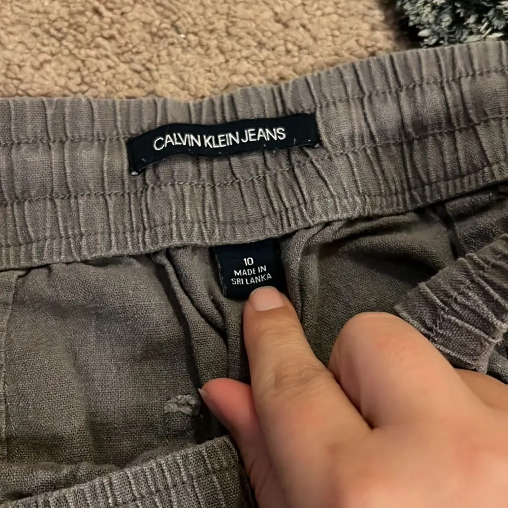 Calvin Klein size 10 casual pants - Image 6