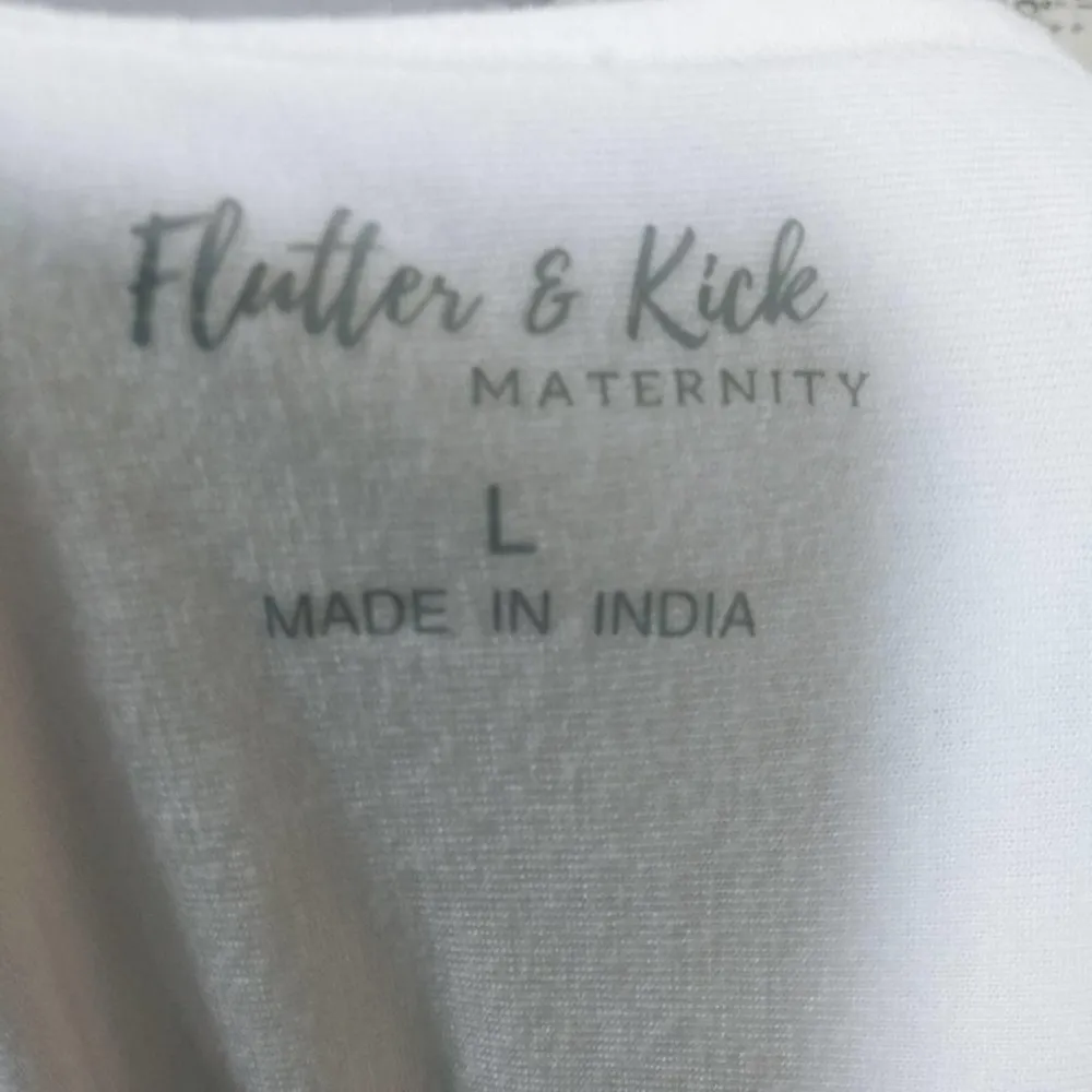 Flutter & Kick Maternity White Button Down Boho Size L - Image 5