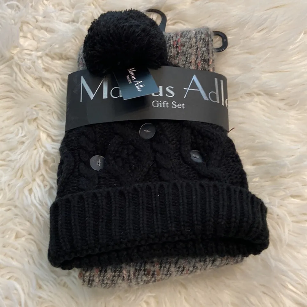 Marcus & Adler Gift Ser Hat and Scarf brand new - Image 4