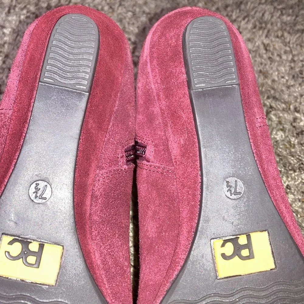 Red Suede BC Because Music Is My Heartbeat Wedge Bootie Size 7.5 - Image 8