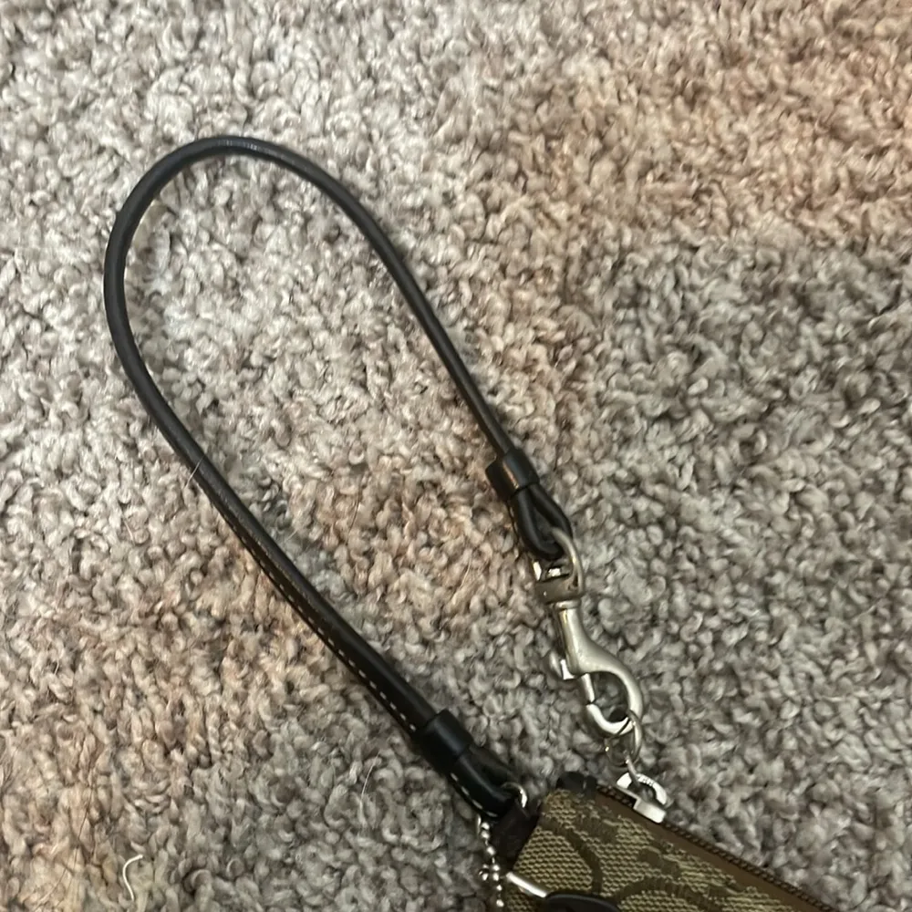 Coach wristlet logo print brown - Image 4