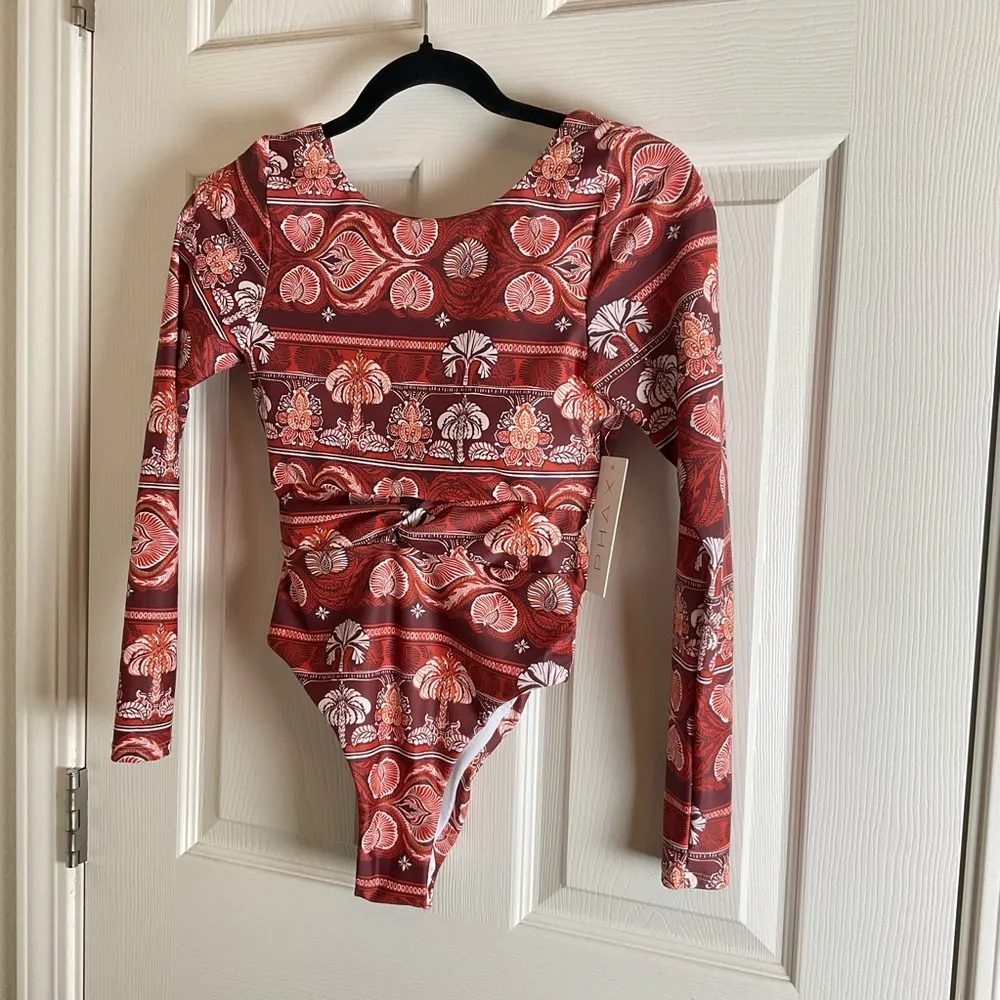 Phax Tropical One piece Long Sleeve Swim suit Women's Size Xs Red - Image 3