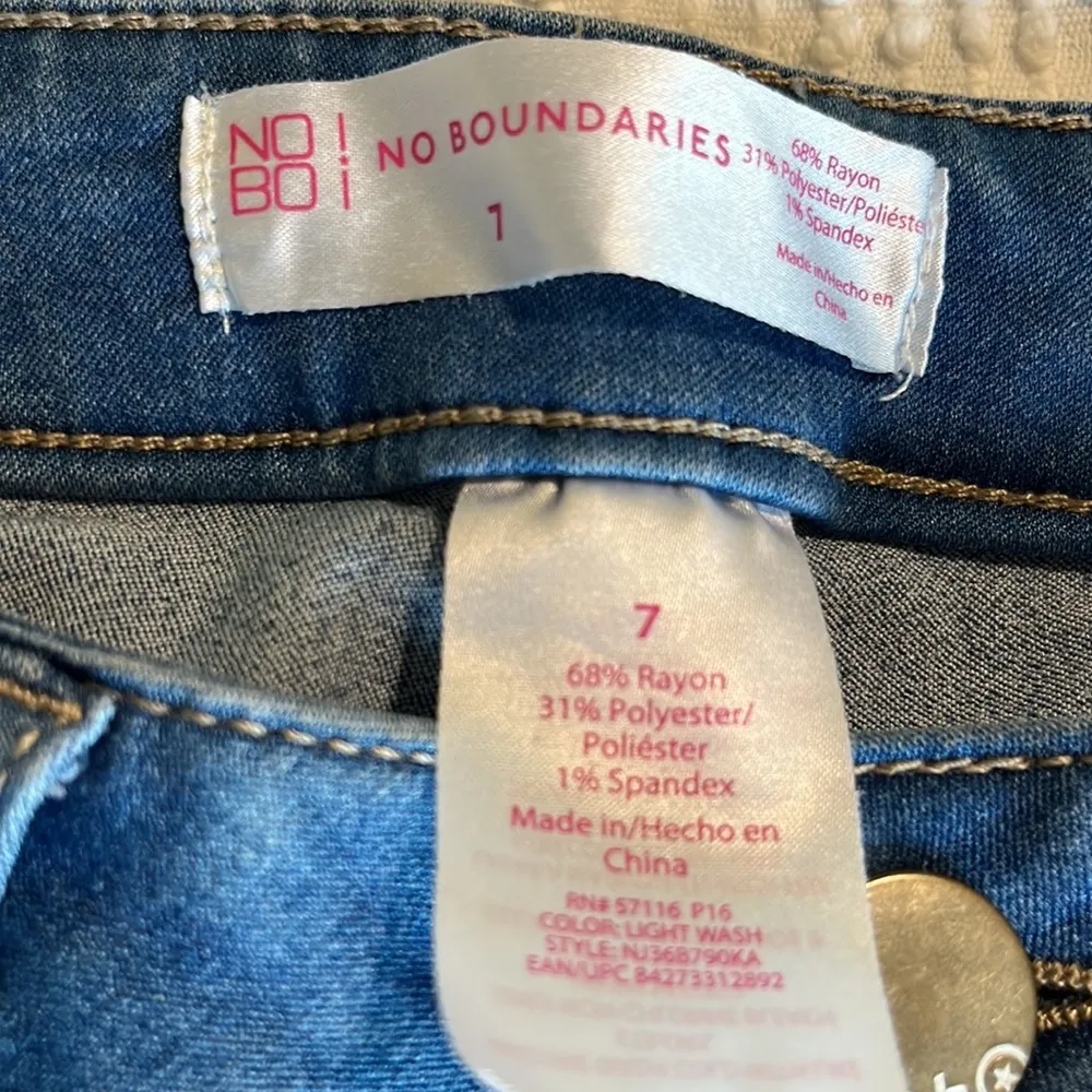 Soft Denim Jean Shorts Cutoffs Stretchy Womens 7 - Image 6