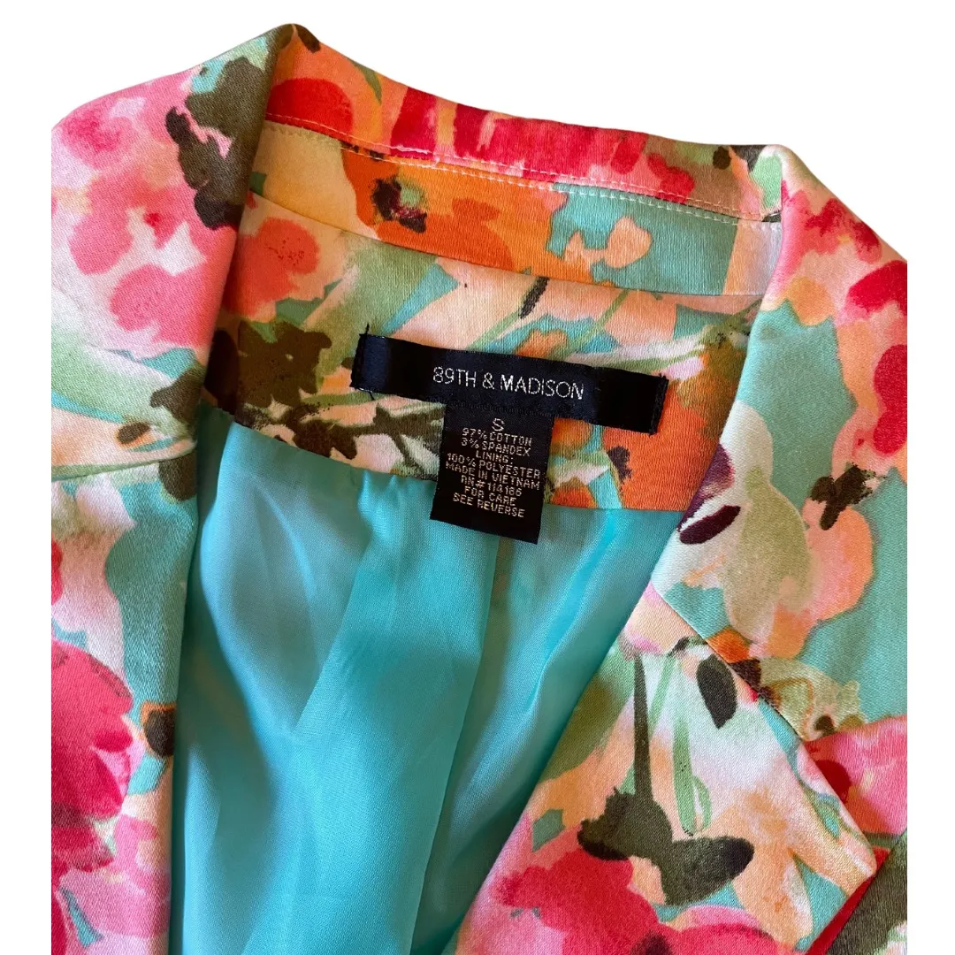 89th and Madison  Floral Spring Blazer Size Small 0616J - Image 2