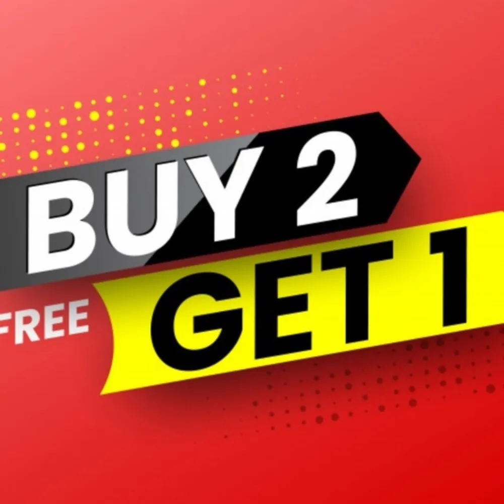 New Badgley Mischka Chunk Pearl bracelet w Gold Tassel - Image 2