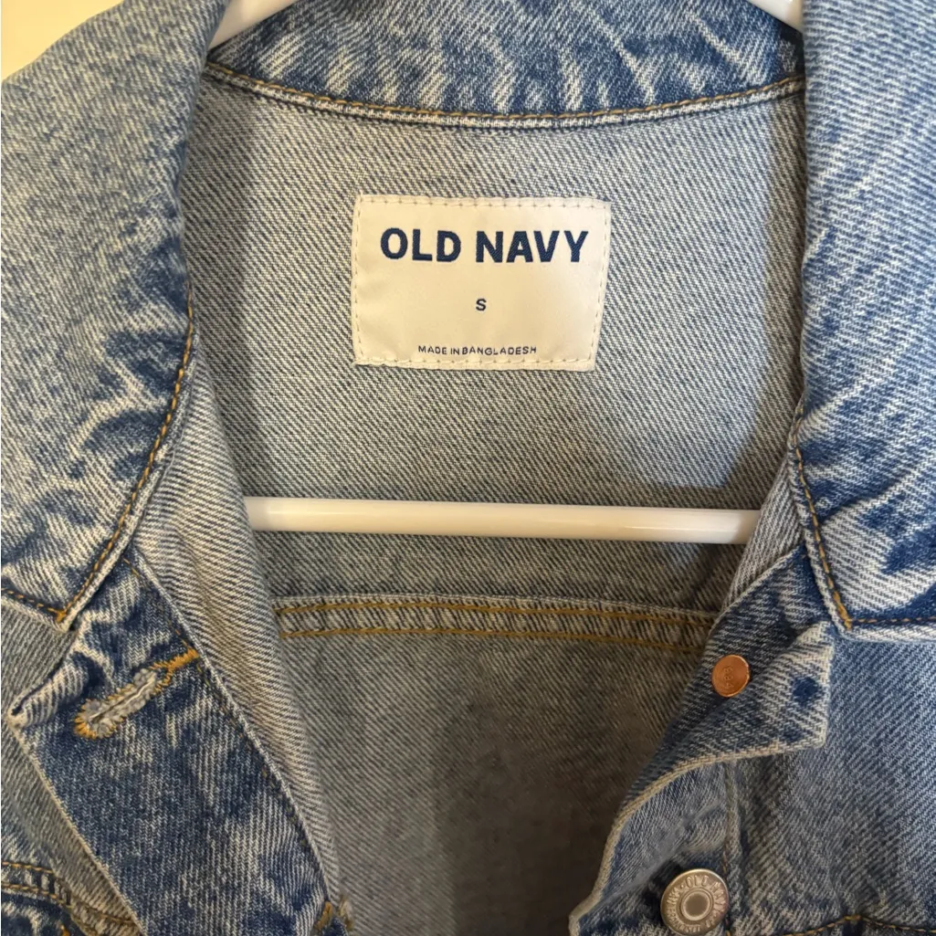 Old Navy Light Blue Denim Jacket SMALL - Image 3