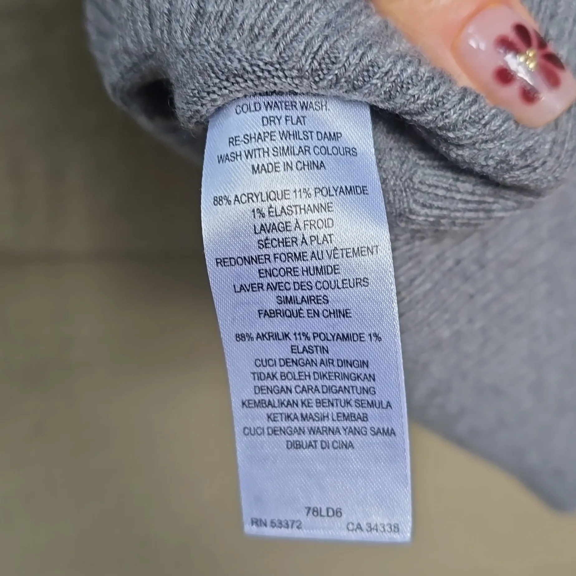 French Connection Knit Fitted Sweater XL - Image 5