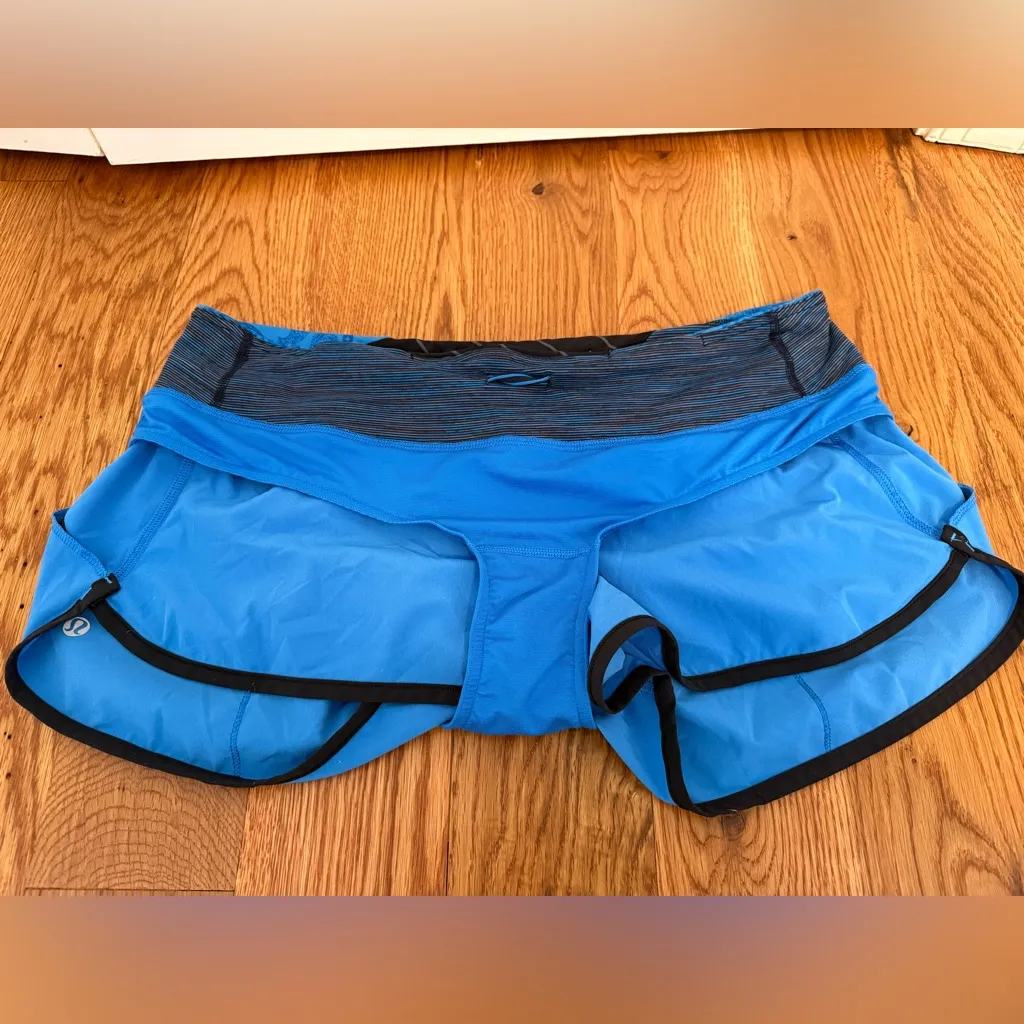 Lululemon Run Speed Short Cornflower Blue Black Quilt Lined Size 10 - Image 5