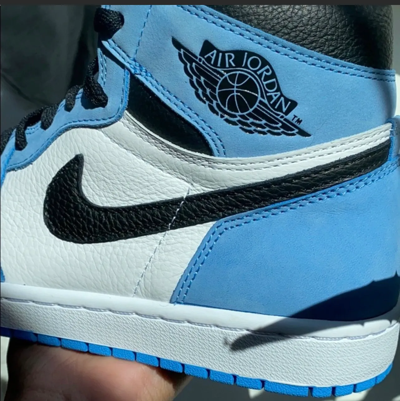 Air Jordans Air Jordan 1 University Blue - Image 12