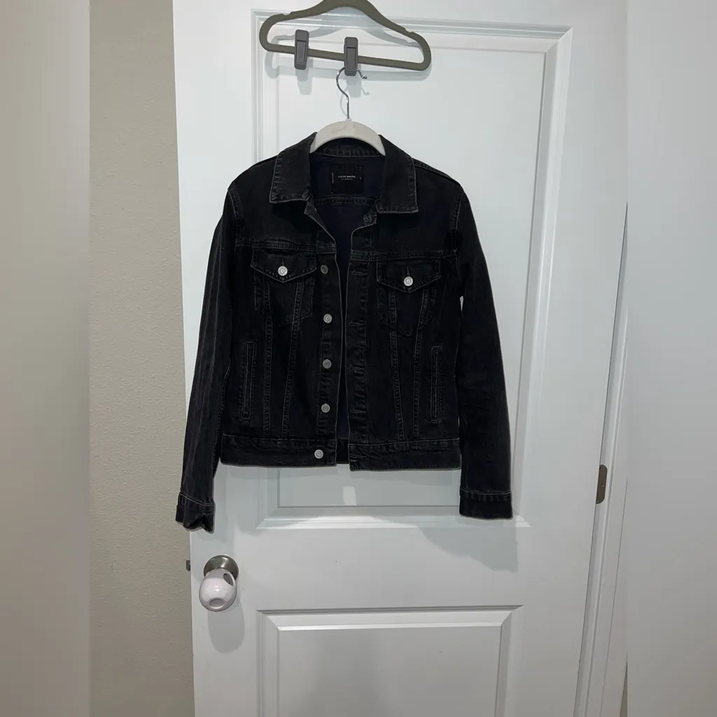 Lucky Brand Black Washed Dark Denim Jacket - Image 10