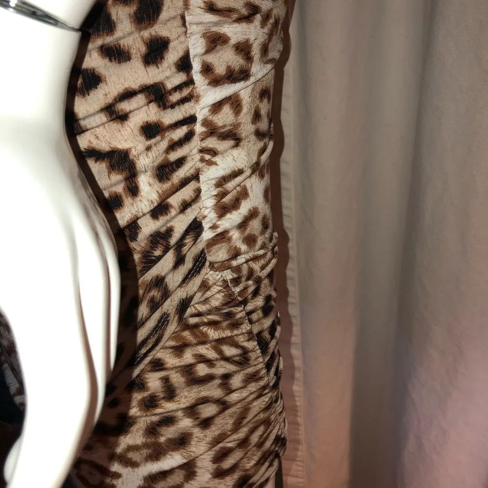 Thalia Sodi  leopard print dress - Image 4