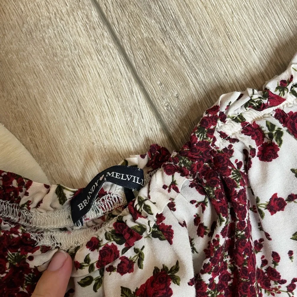 Brandy Melville floral off the shoulder crop top - Image 2