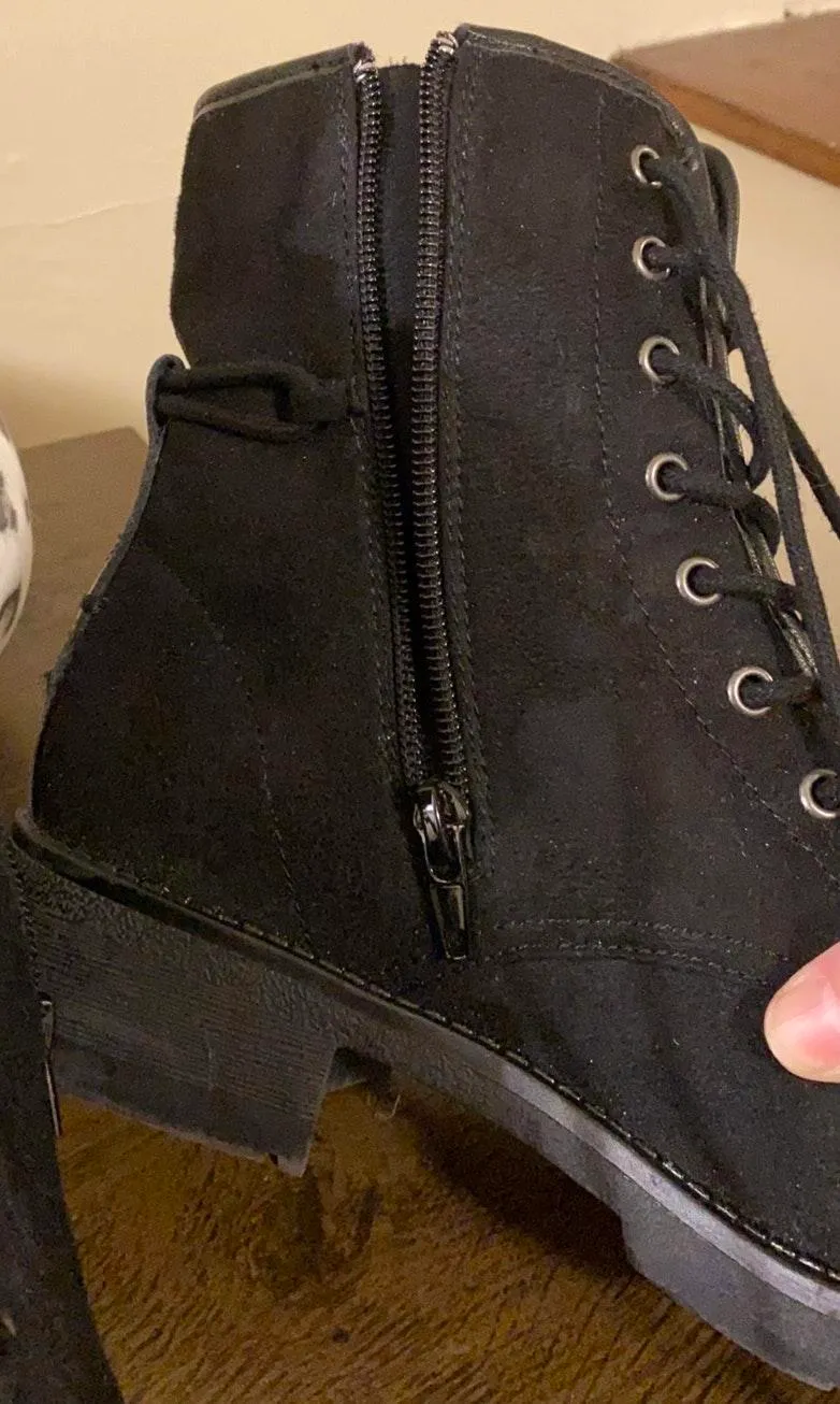 Black Combat Boots Size 7.5 - Image 4