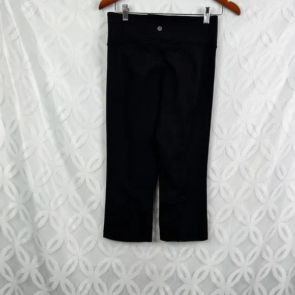 Lululemon Cropped Black Legging 20"‎ Altered Size 6 - Image 4