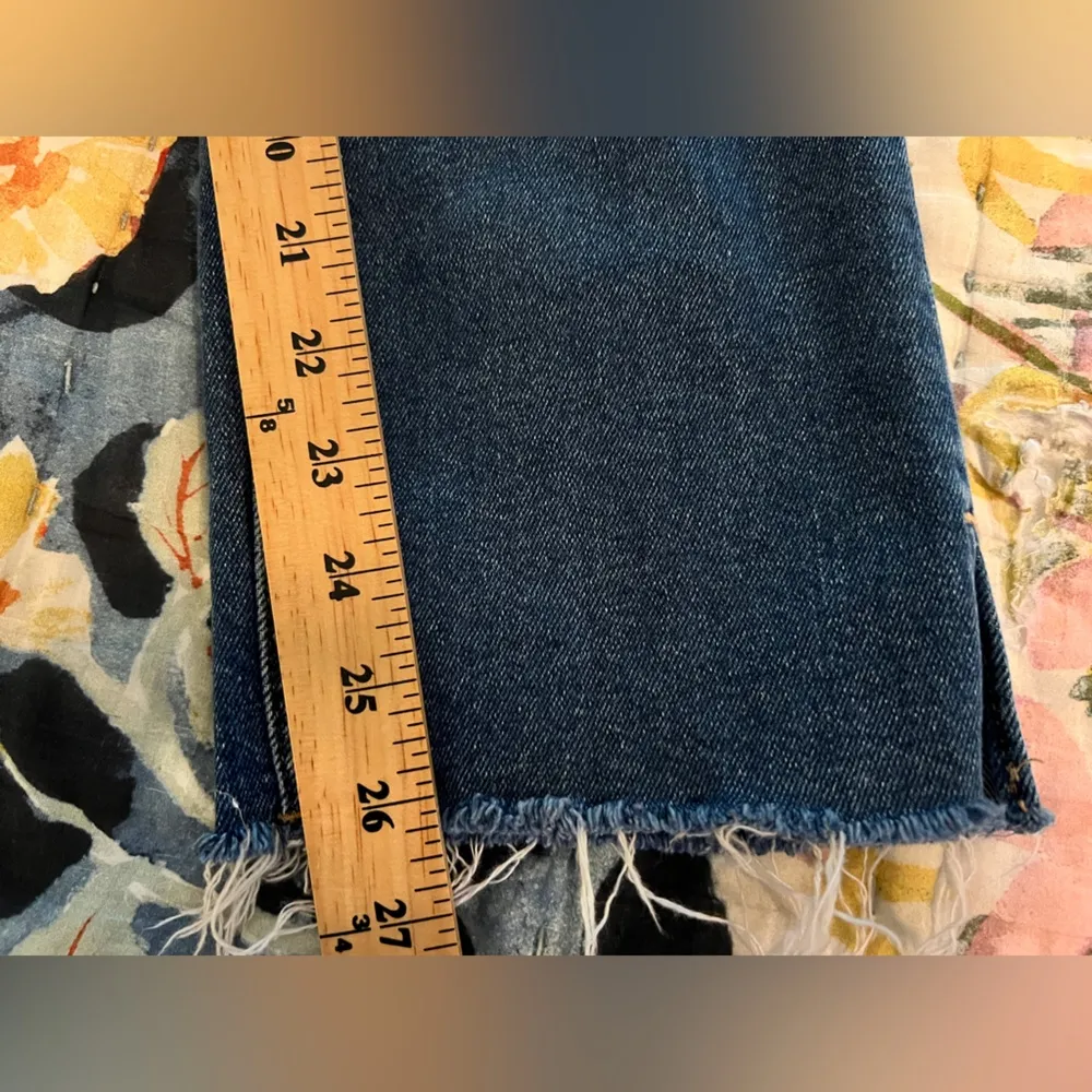 ZARA 6 Straight Leg Raw Hem Blue Jeans - Image 10