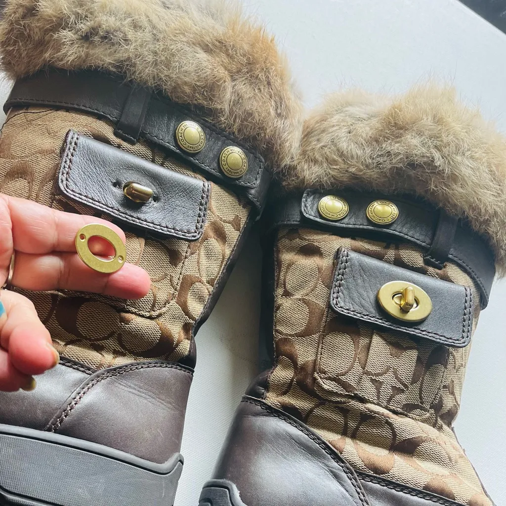 Coach  brown vintage leighann boots - Image 5