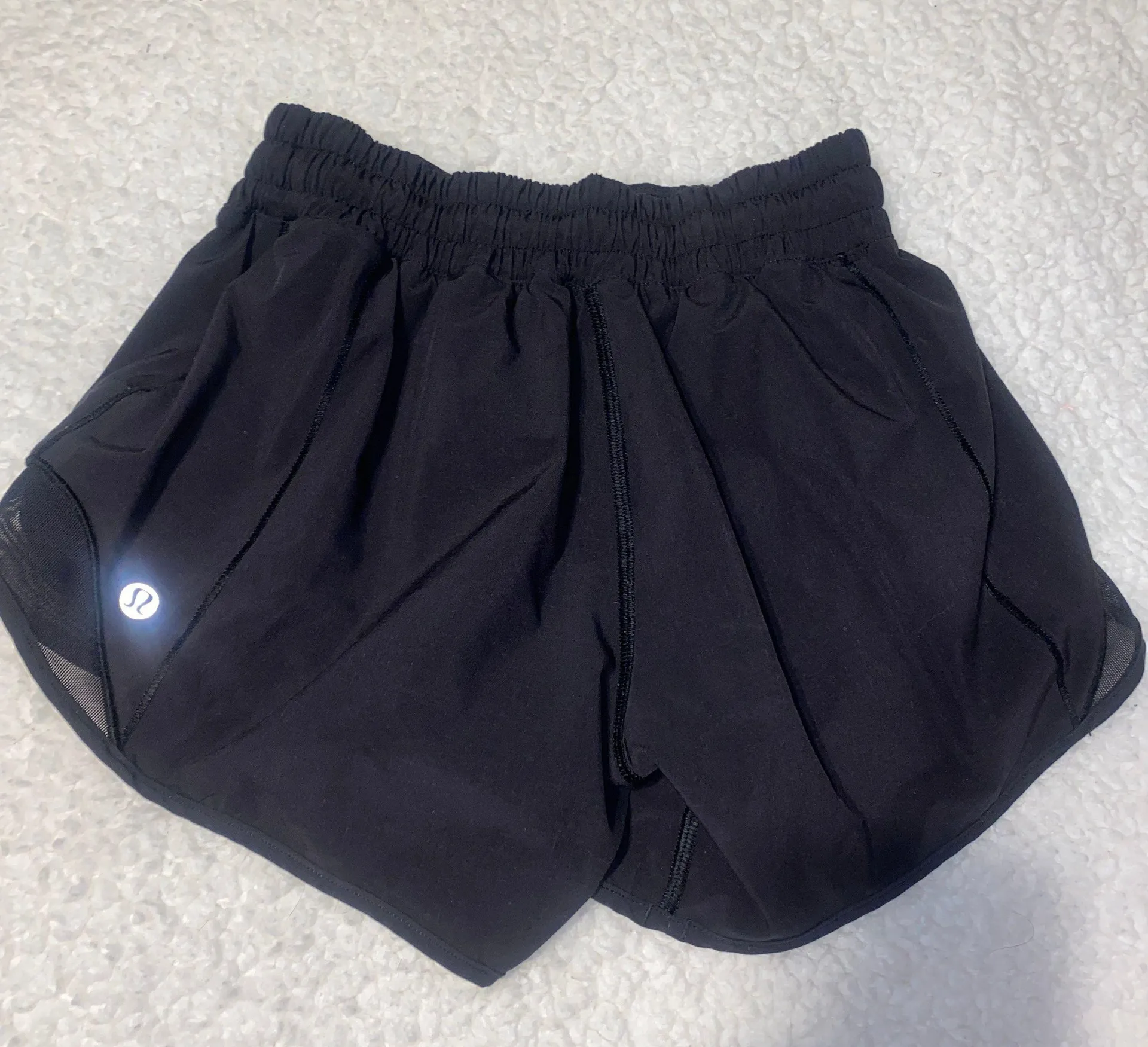 Lululemon Low Rise Hotty Hot Shorts - Image 2