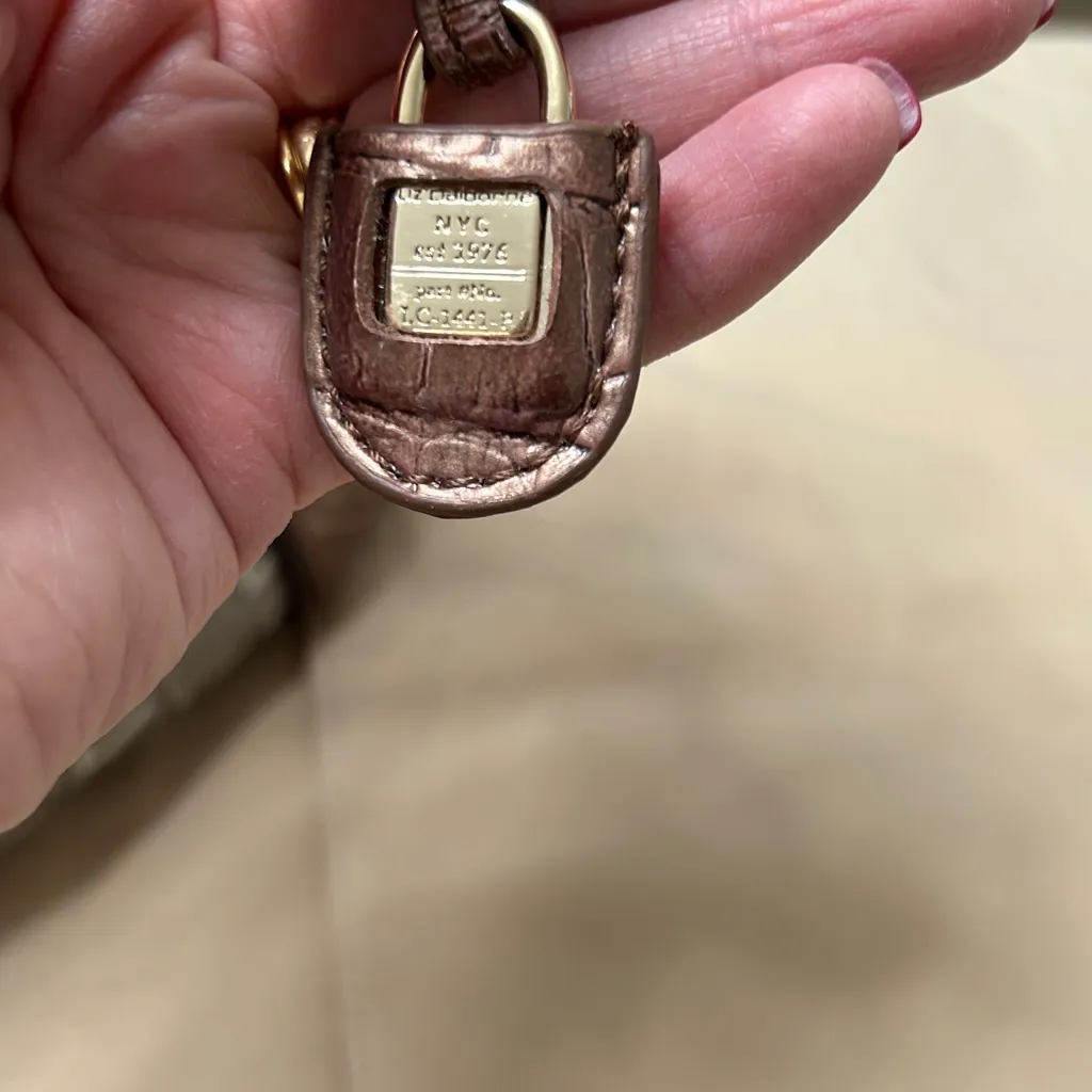 Liz Claiborne baguette shoulder purse with monogrammed pattern‎ crescent shape - Image 5