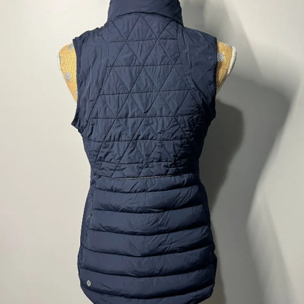 Lululemon Puffer Vest Size 8 - Image 3