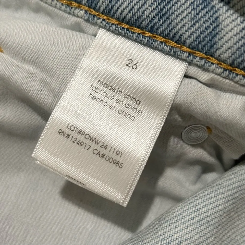 NWT WeWoreWhat Blue Denim Jean Shorts High Rise Light Wash Cutoff Hem Size 26 - Image 7