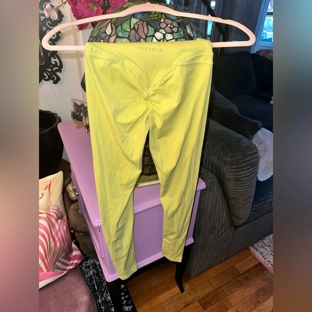 NWOT RecStretch™ Levitate Sculptseam® Plus Legging In Lemon Lime $88 MSRP - Image 11