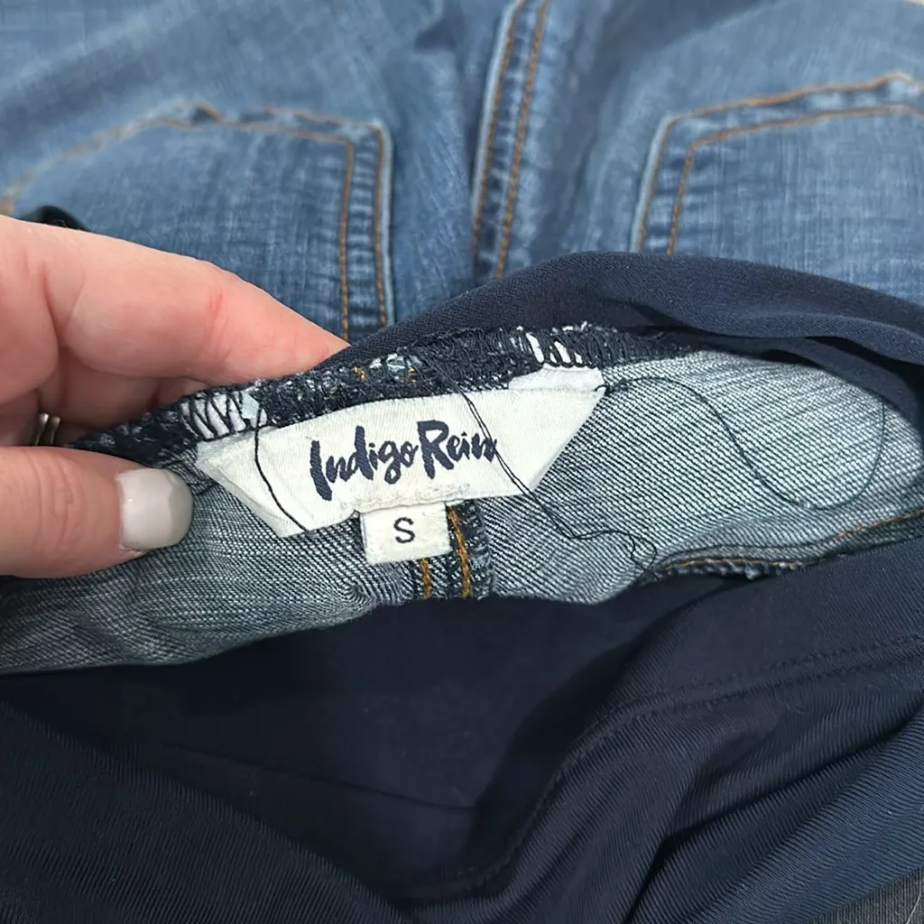 indigo rein maternity skinny jeans with rips size small - Image 3