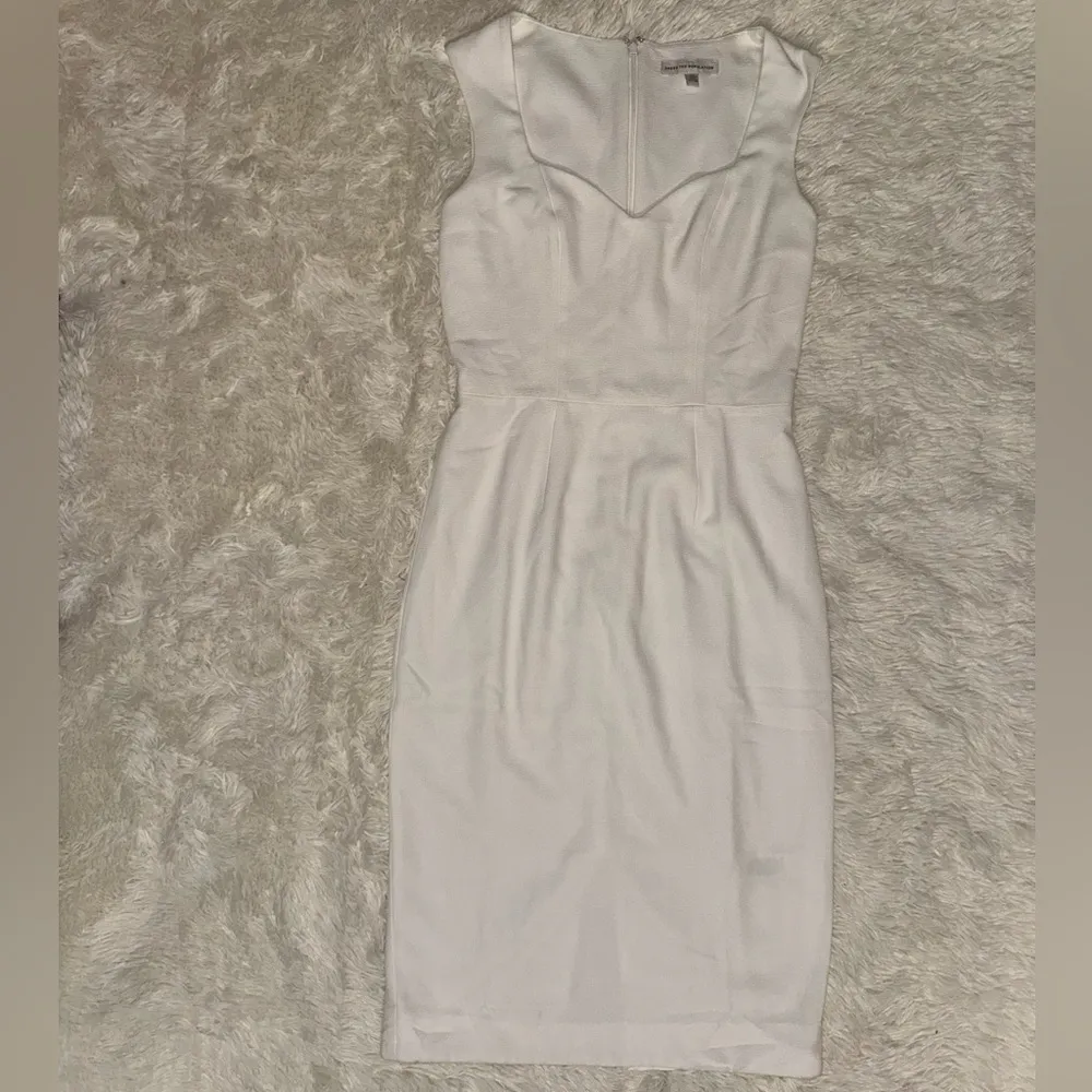 NEW Dress the Population Elle sweetheart sheath dress off white sz M - Image 4
