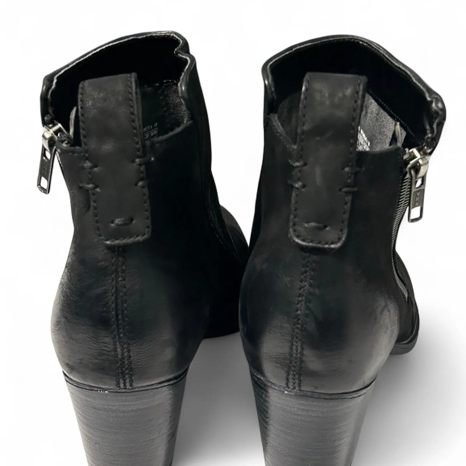 Rockport Women’s Maddie Ankle Booties Black Leather Size 9.5 Zip Closure Used - Image 2