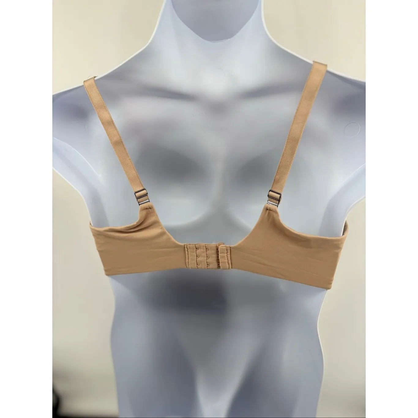 Spanx Low Profile Minimizer Bra size 38D - Image 6