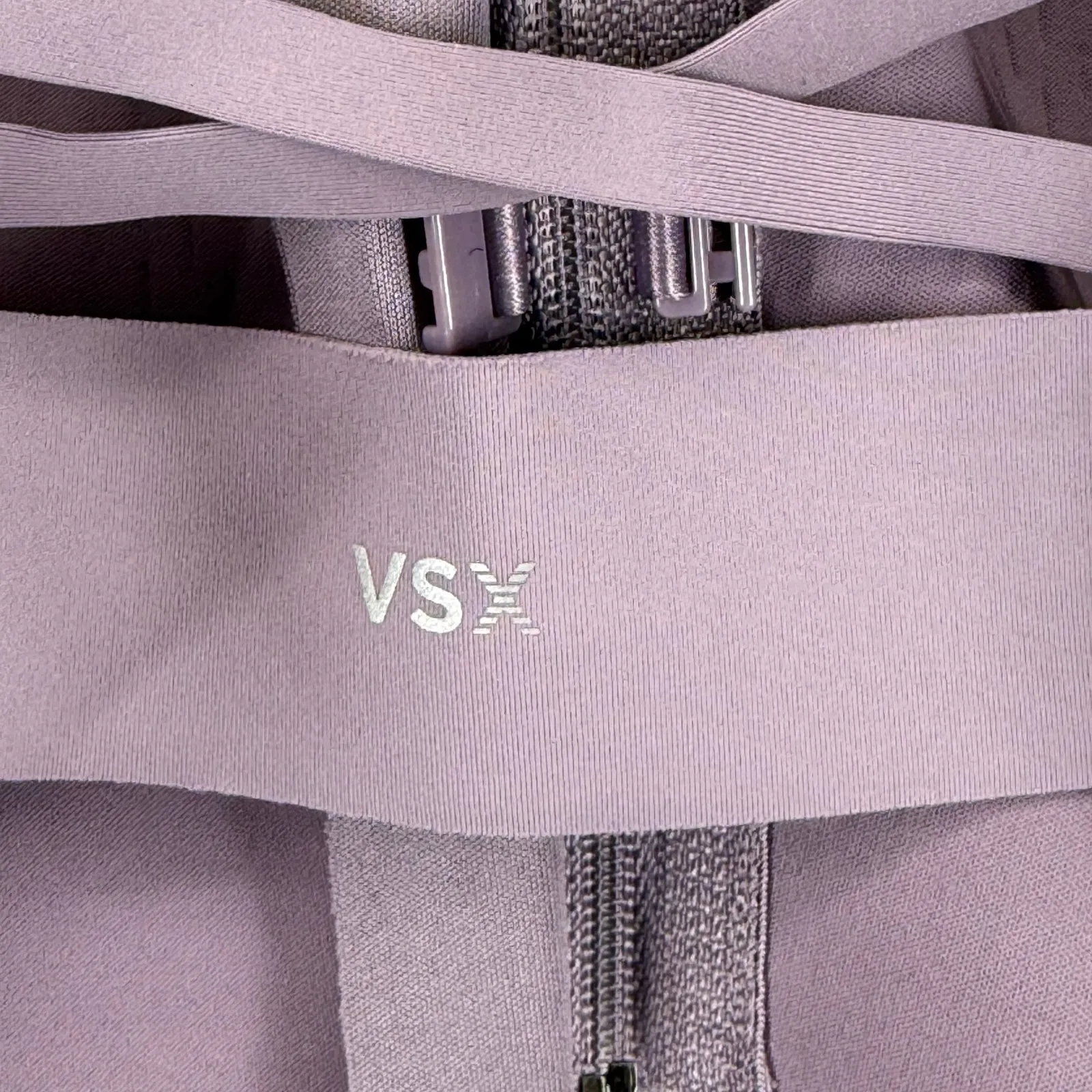 VSX Victoria's Secret Sport Bra Featherweight Max Front-Close High Support 34DD‎ - Image 3