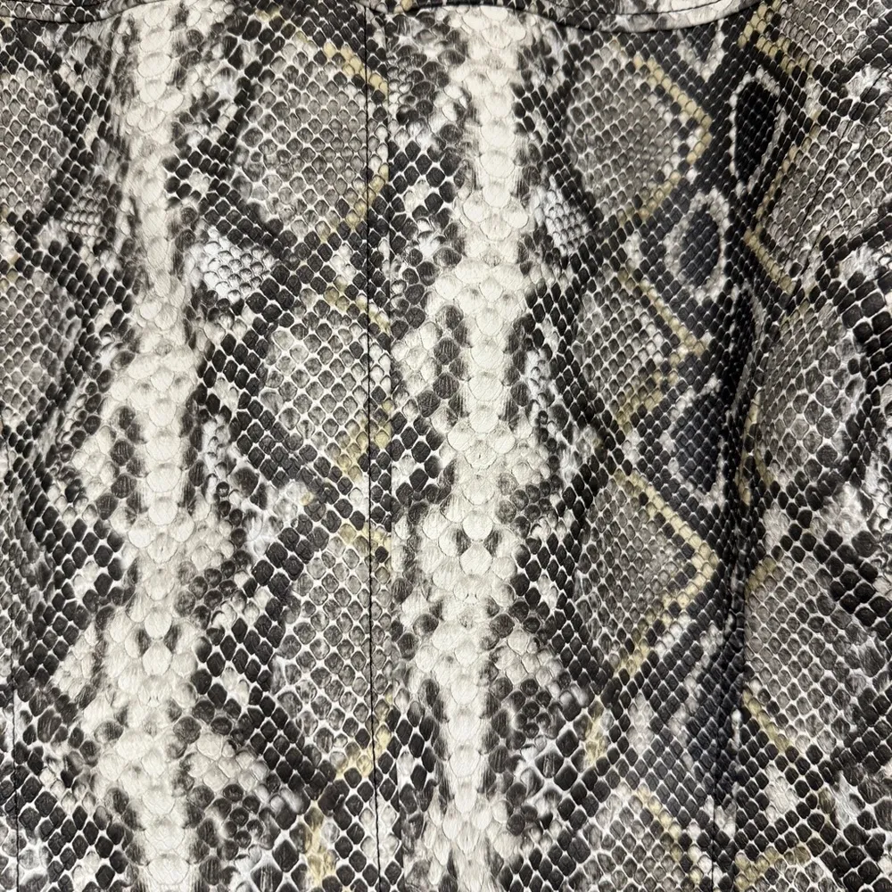 Aqua Faux Leather Snakeskin Print Motorcycle Belted Jacket Size M - Image 6