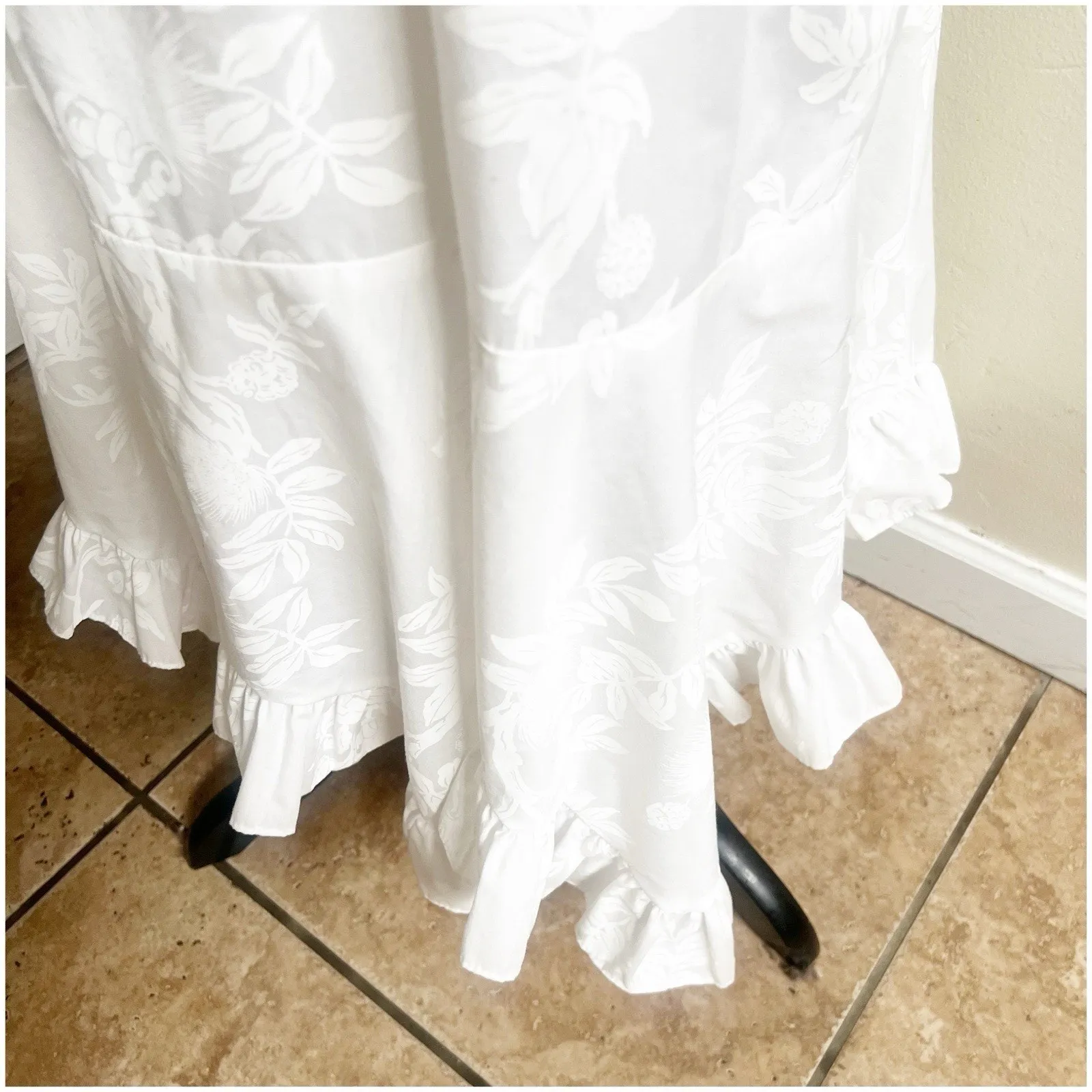 Hilo Hattie Women’s Hawaiian Jaquard Maxi Dress White Sz 18 Ruffled Hem Wedding - Image 6