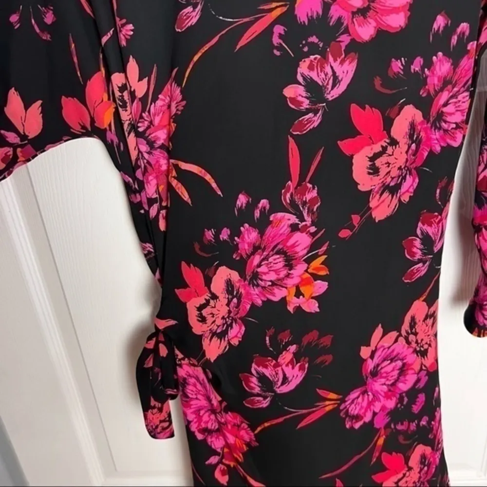 Prelude Floral Chiffon Side Tie Flutter Sleeve Dress‎ Black Size M - Image 9