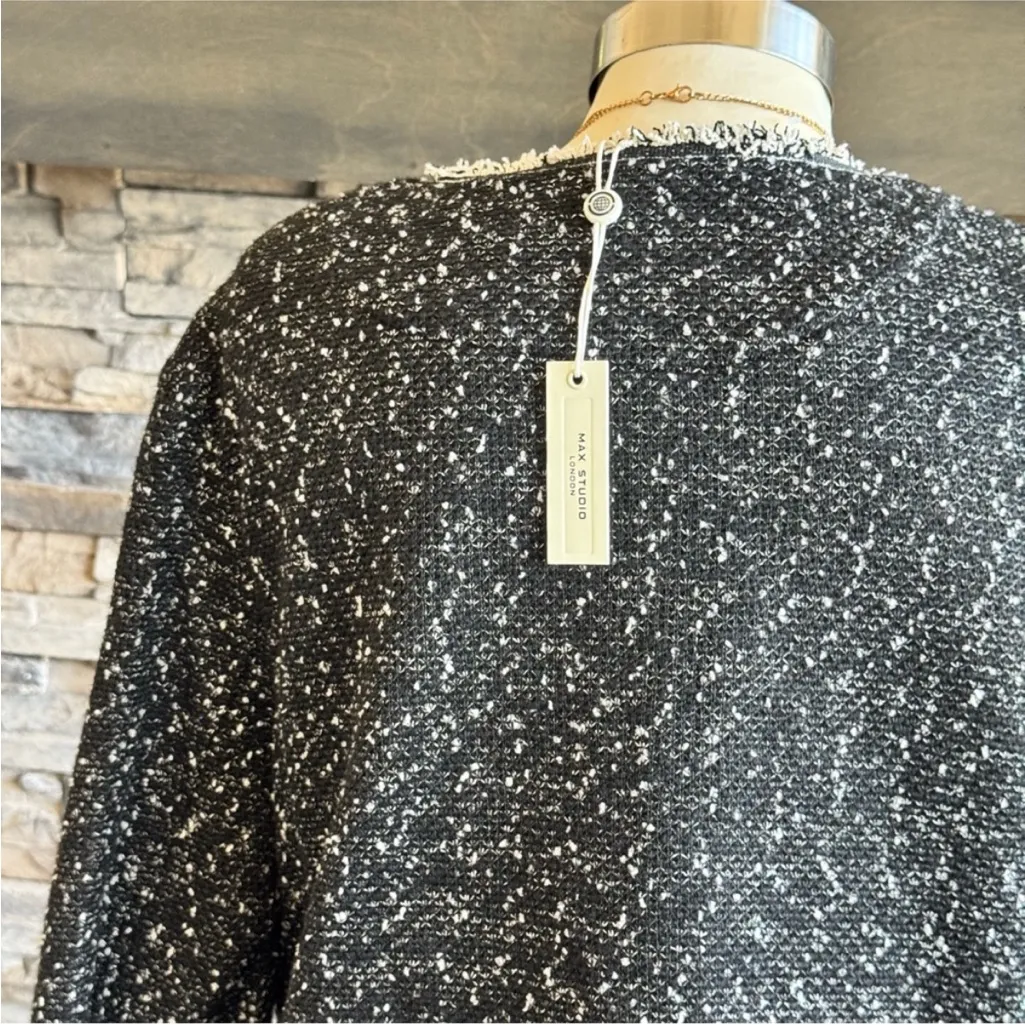 Max Studio Charcoal and Ivory Textured Blazer - Image 9