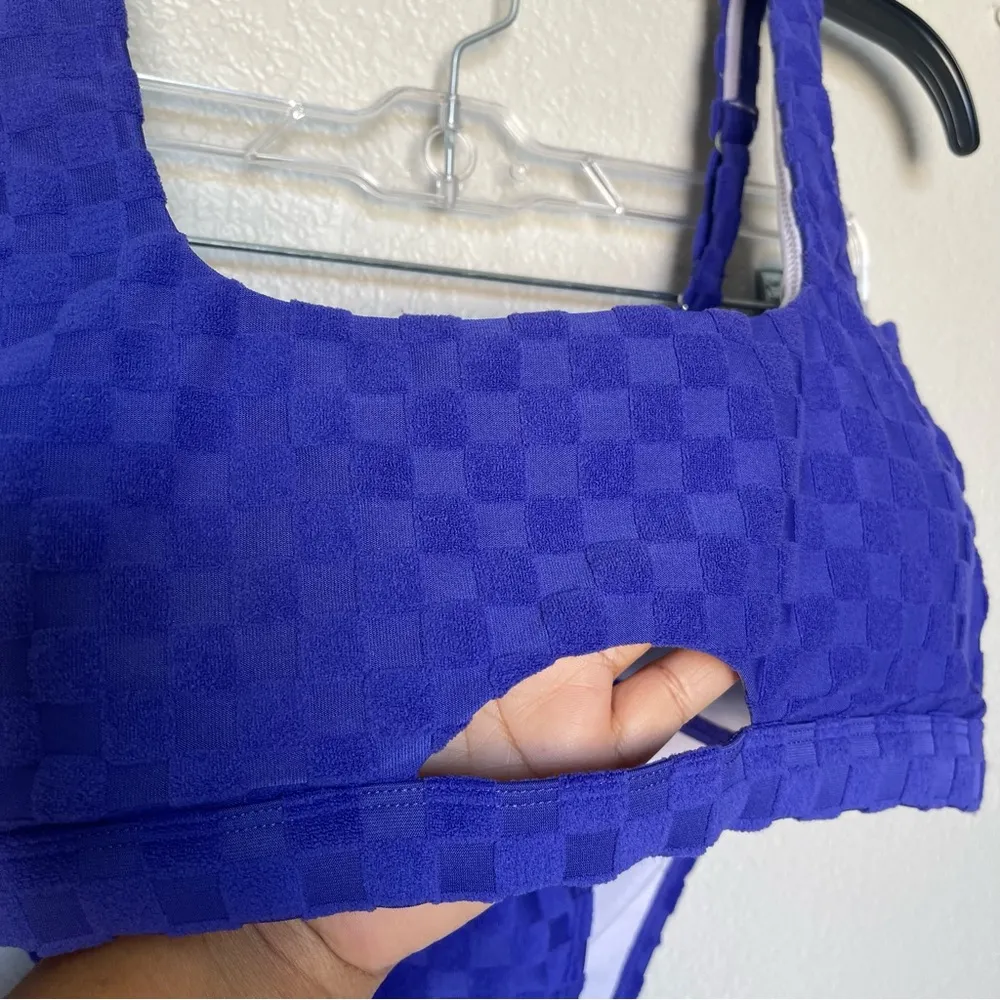 Cupshe  2 pieces Bathing suits SZ L - Image 3