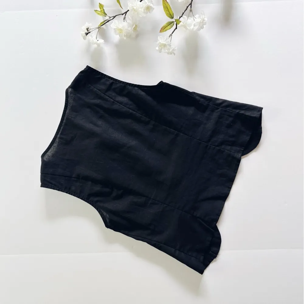 NEW Petal & Pup Women’s Daniella Front Buttons Linen Vest Black XS - Image 12