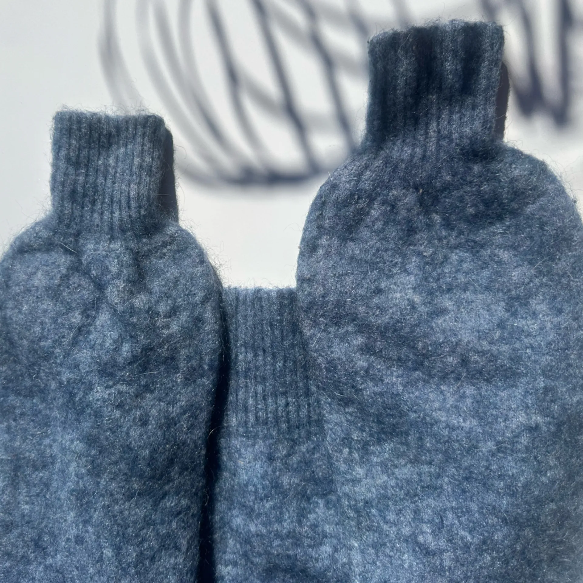 Sézane Paris Blue Leon Crew Neck Sweater – Merino Wool+ lux angora goat fits XS - Image 3